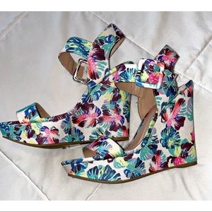 Floral Wedges